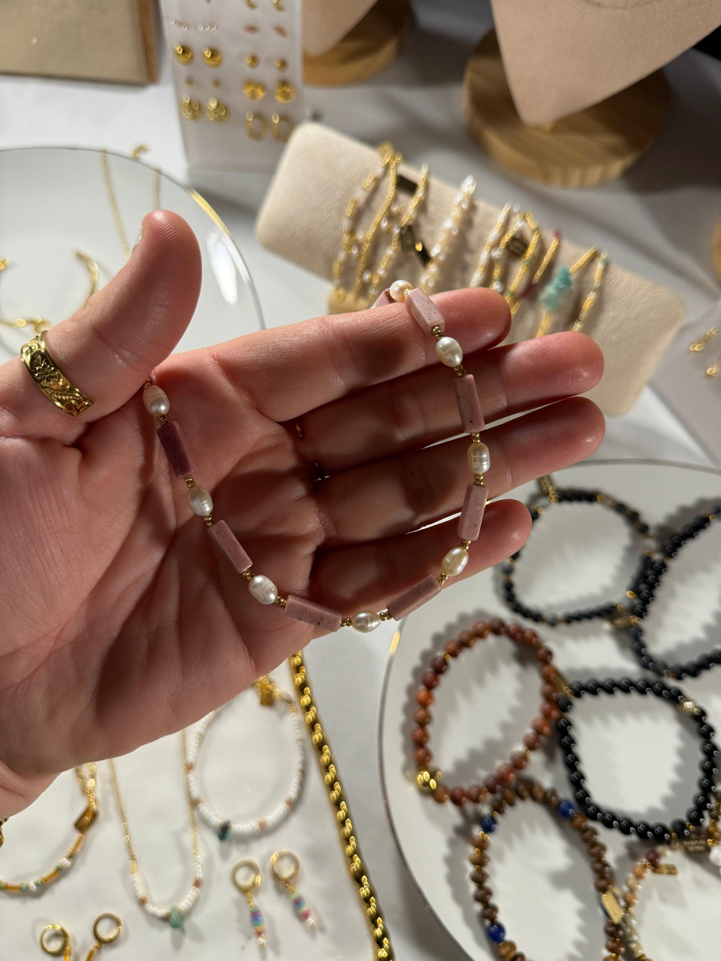 Rosa and pearl - Perla De Agua Dulce