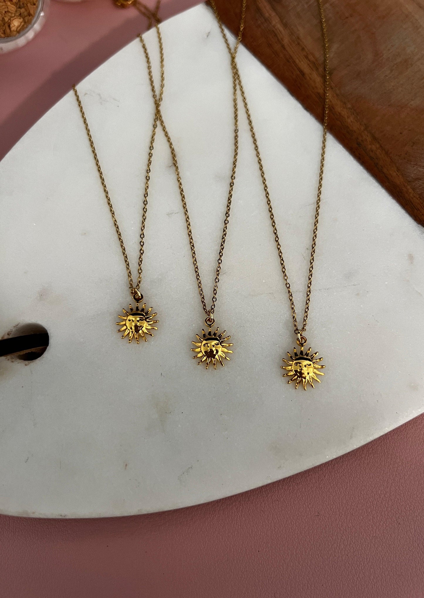 Tiny sun - Perla De Agua Dulce