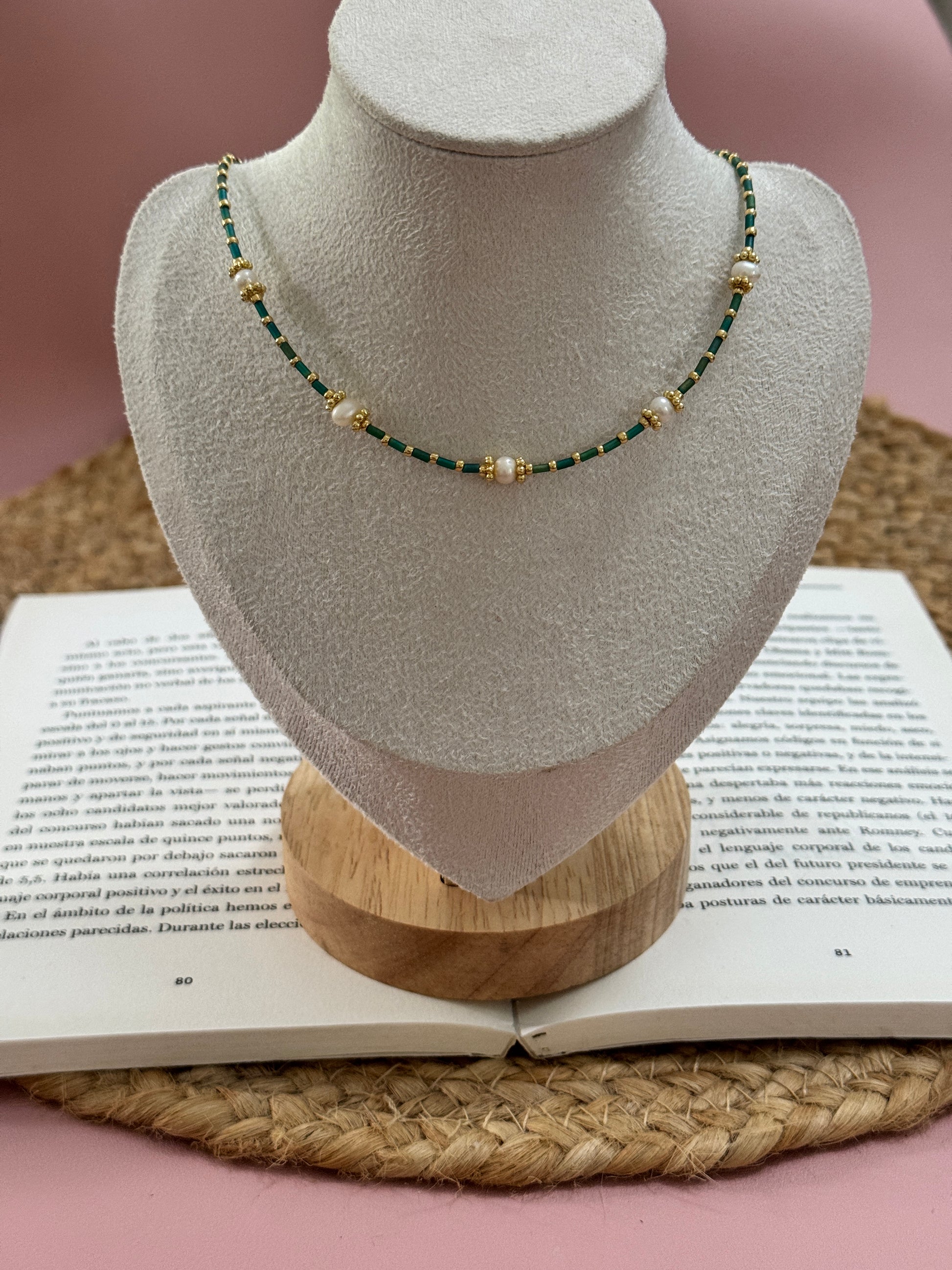 Esmeralda choker - Perla De Agua Dulce