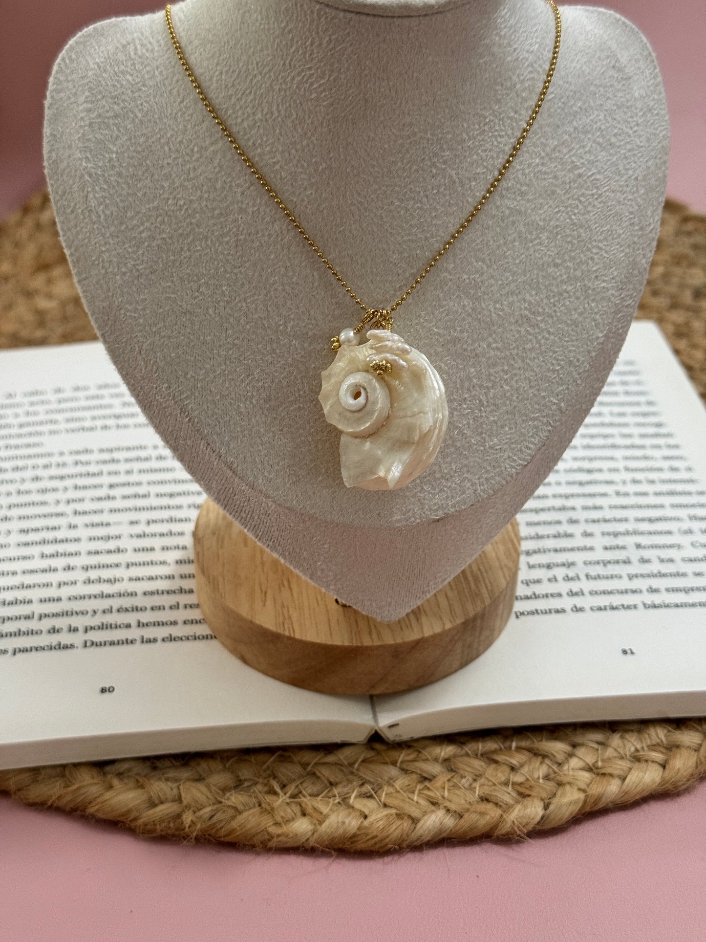 Playa azul chain - Perla De Agua Dulce