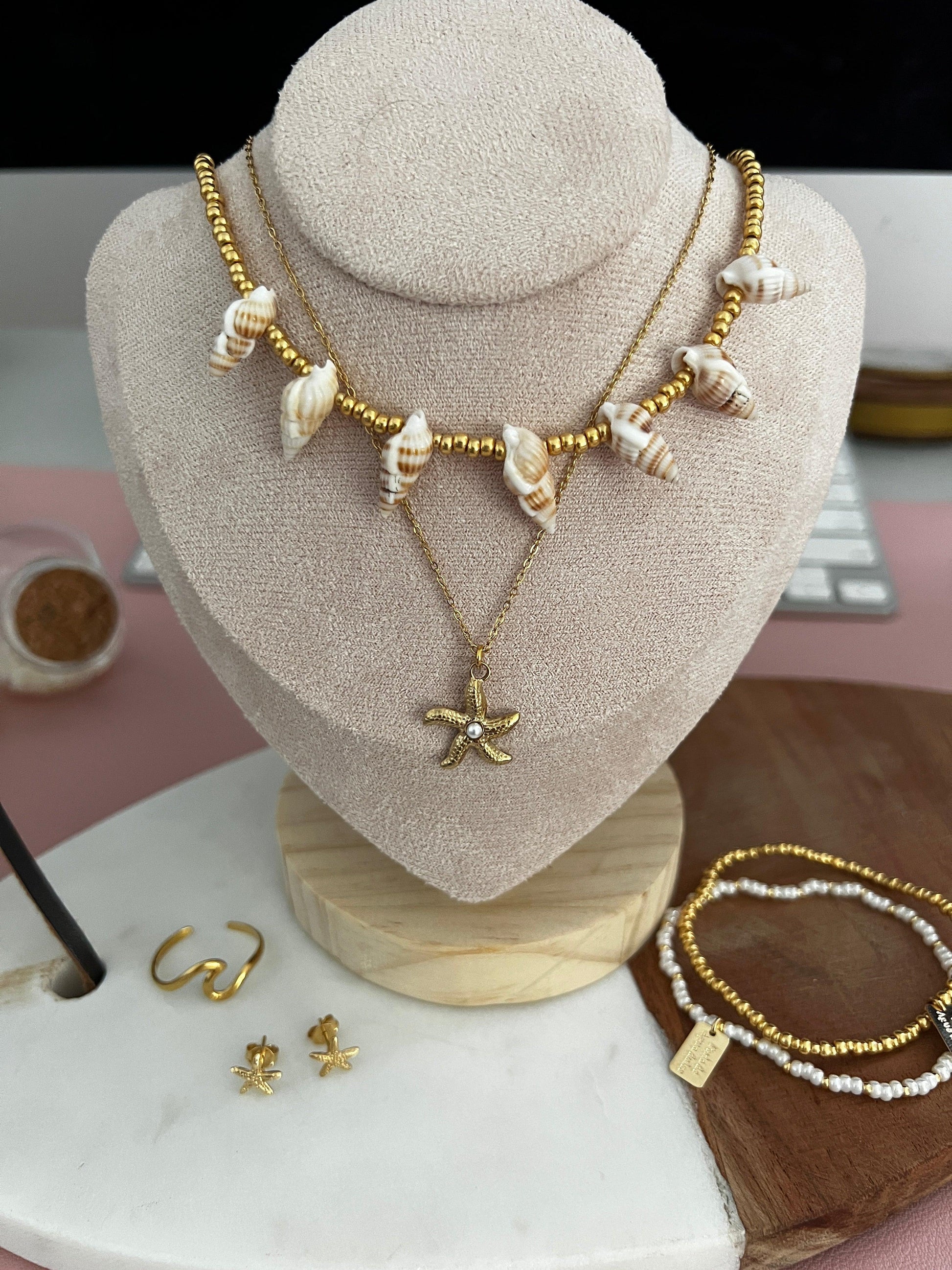 Tamboo necklace - Perla De Agua Dulce